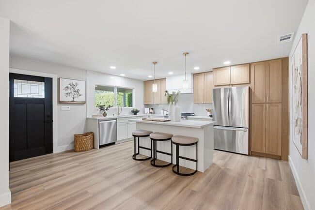 Property Photo:  709 Bolivar Drive  CA 95123 