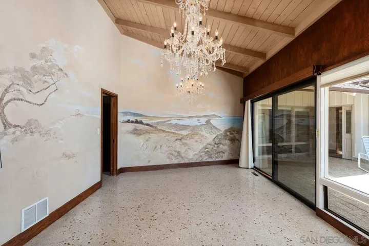 Property Photo:  855 Muirlands Dr  CA 92037 