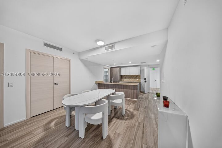 Property Photo: 801 S Miami Ave 3010 FL 33130