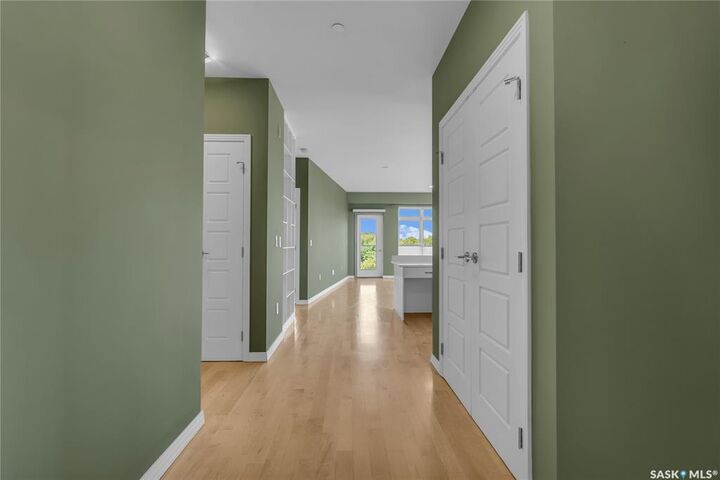Property Photo: 922 Broadway Avenue 501 SK S7N 1B7