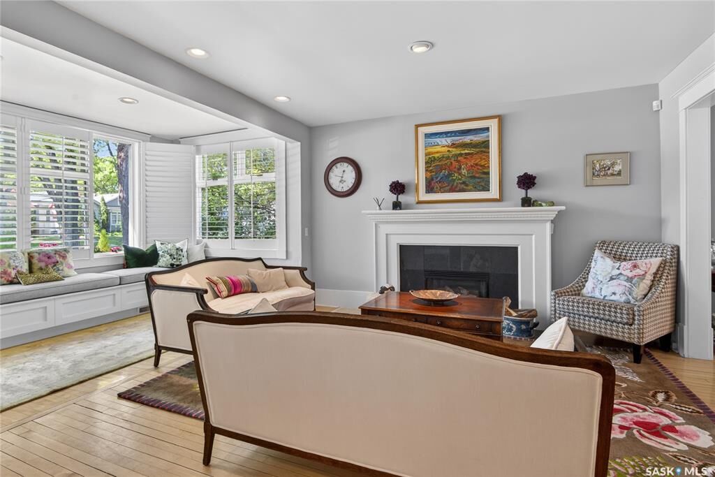 Property Photo: 2718 Regina Avenue SK S4S 0G5