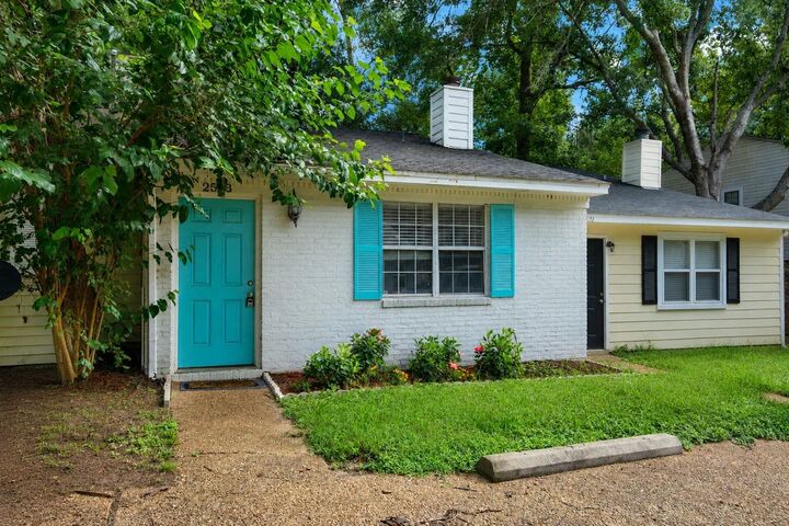 Property Photo: 2518 Prest Court FL 32301