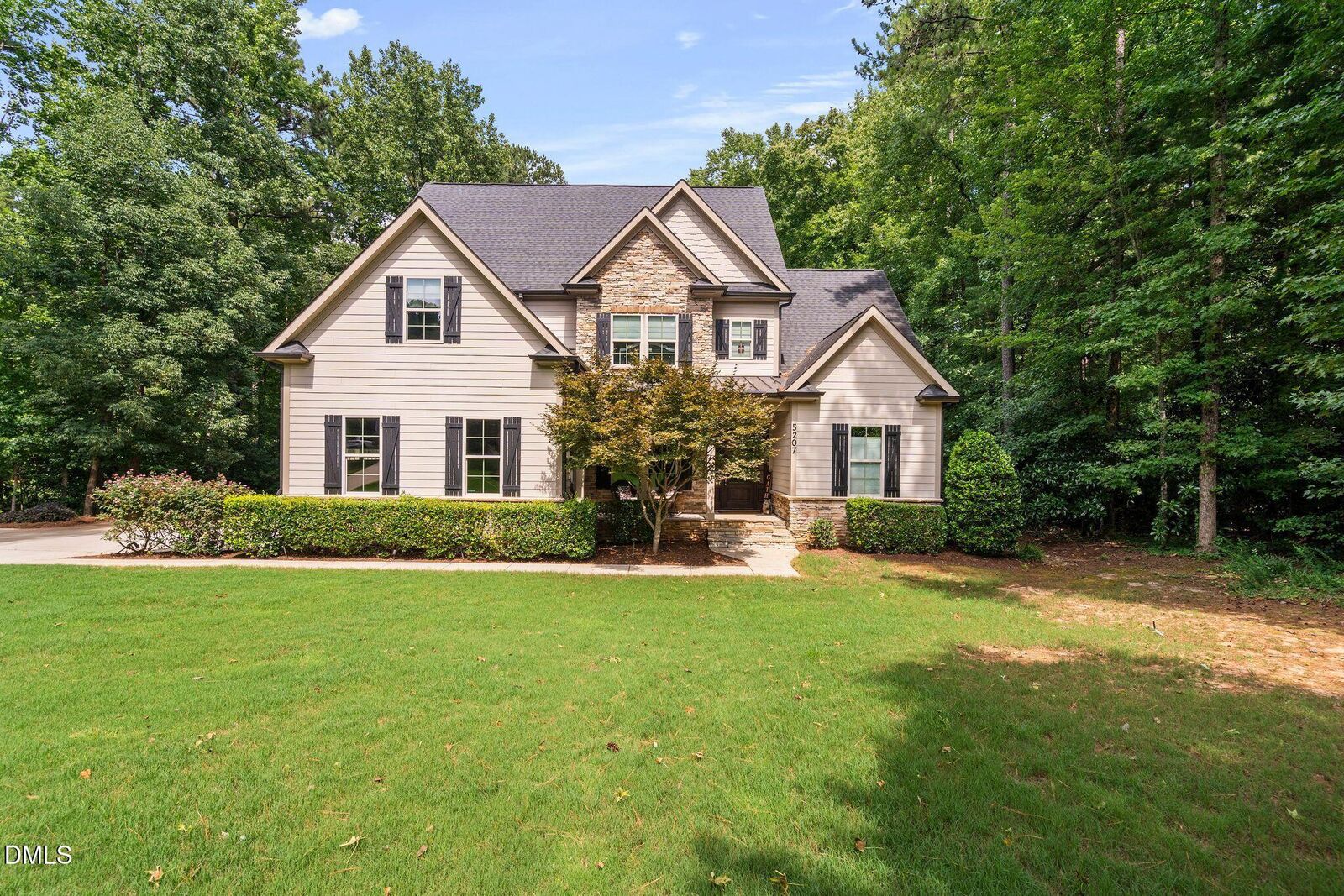 Property Photo:  5207 Dutchman Drive  NC 27606 