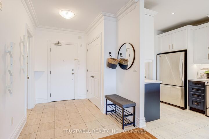 Property Photo: 1 Verclaire Gate 303 ON L3R 8N1