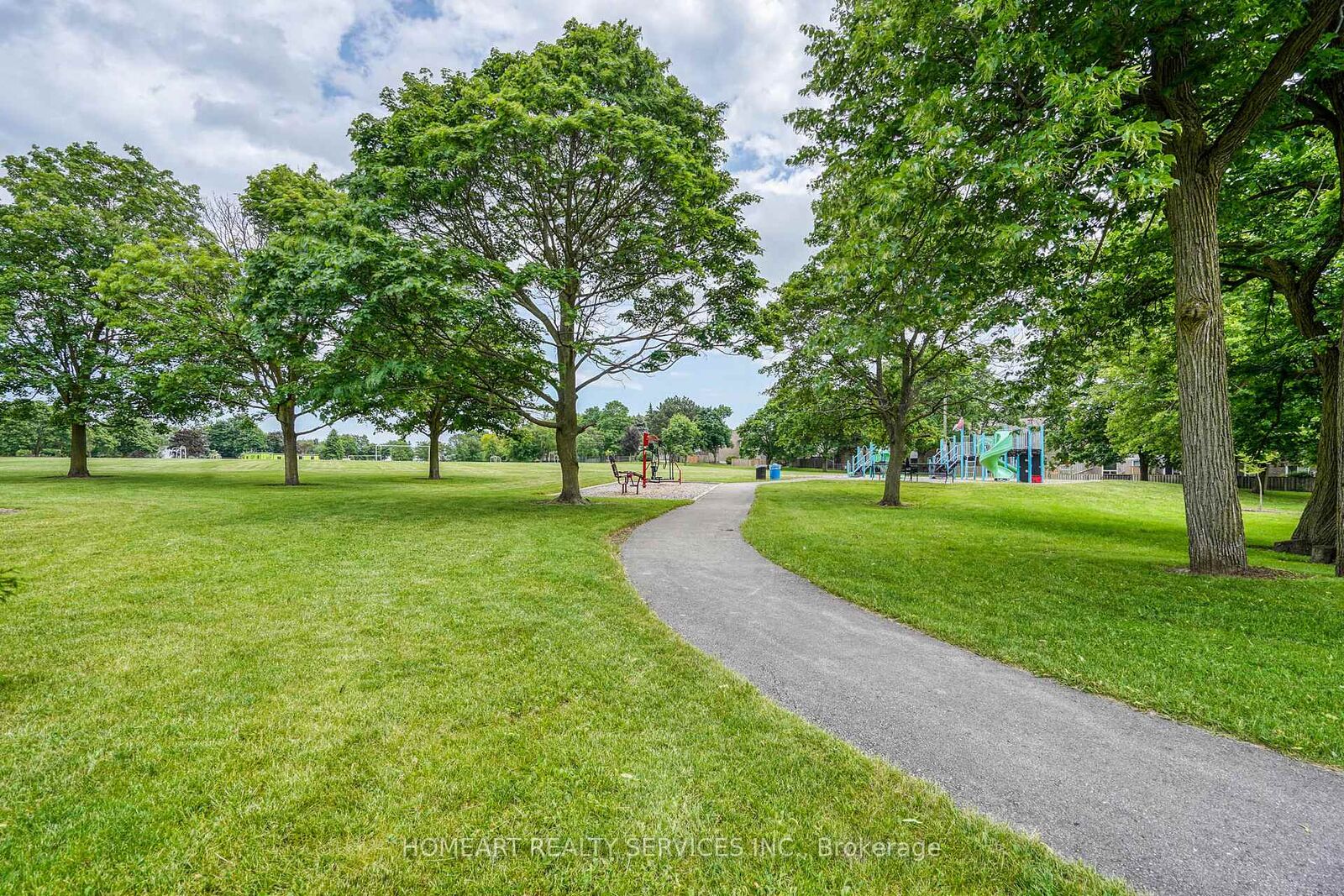 Property Photo: 2 Camelot Way ON L3P 3W1