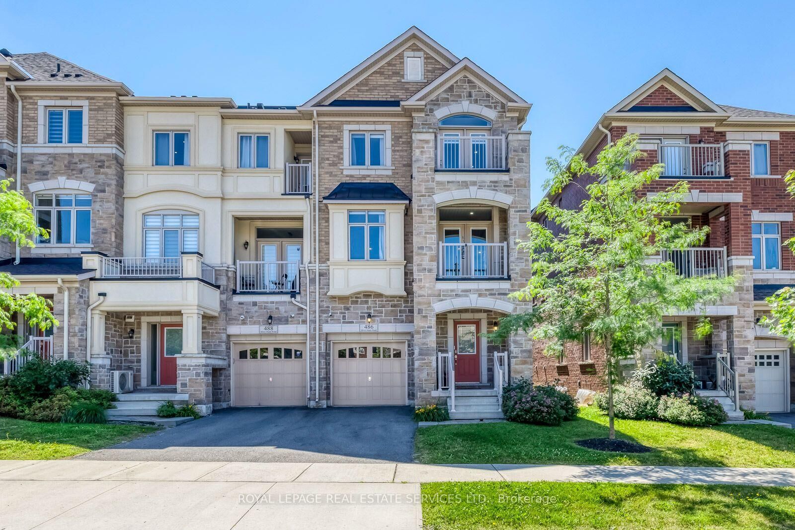 Property Photo: 486 Silver Maple Road ON L6H 3P6