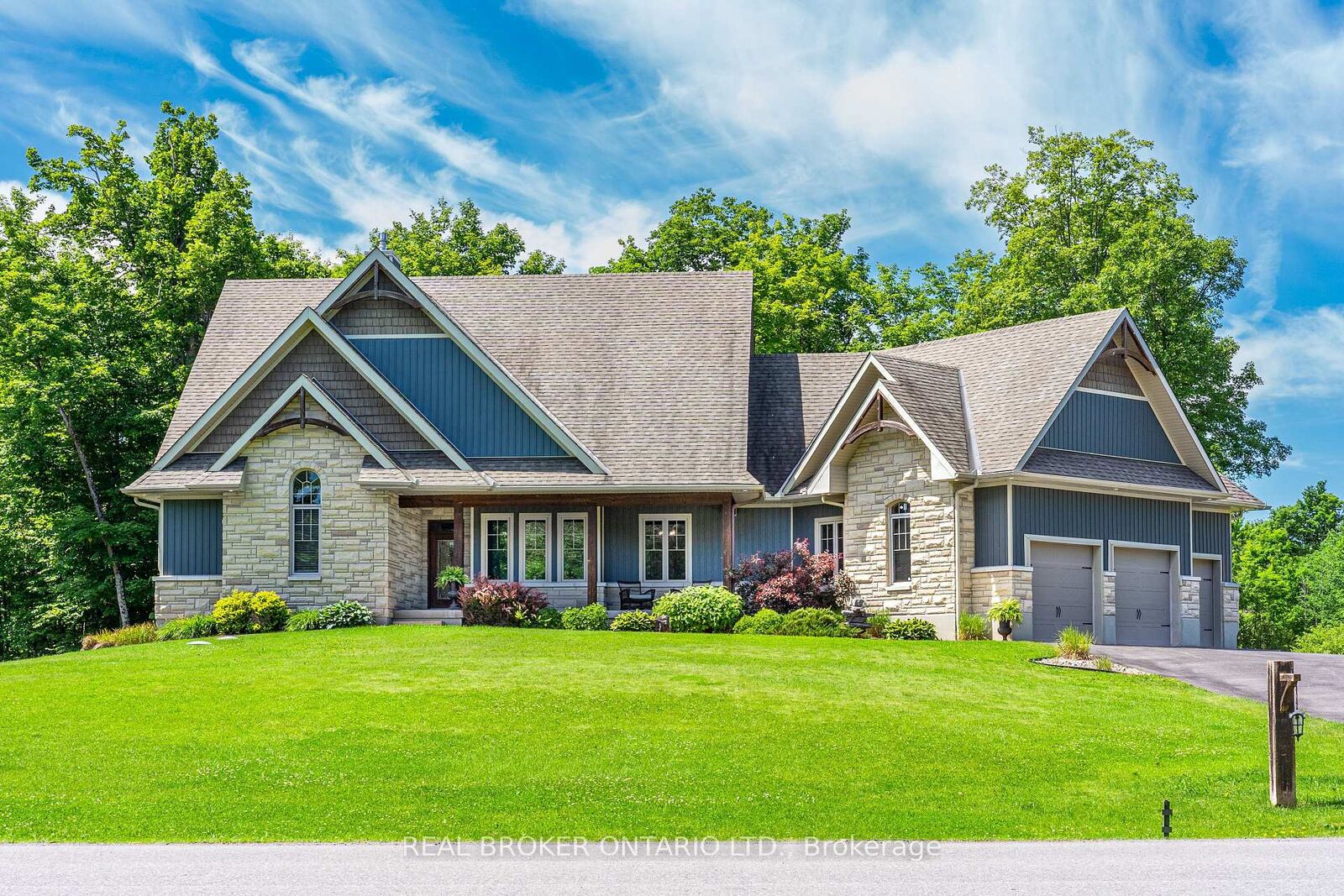 Property Photo: 238 Justin Drive ON K7C 0C4