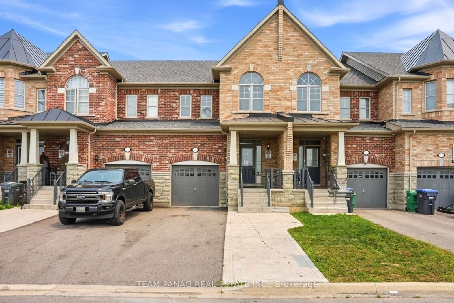 Photo de la propriété:  79 Finegan Circle  ON L7A 4Z8 