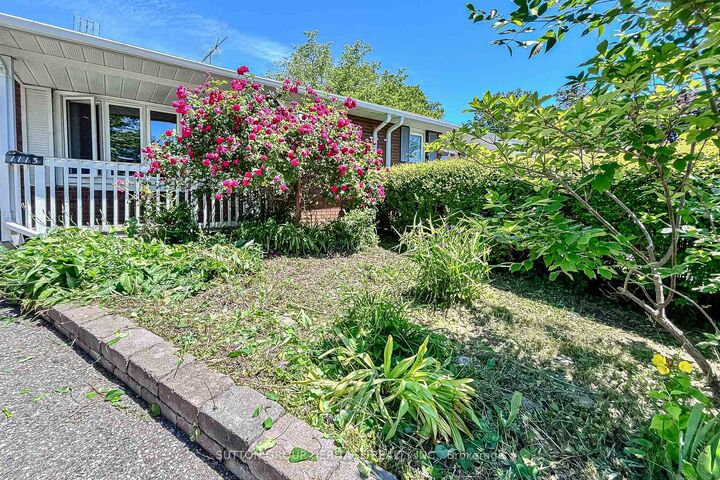 Property Photo:  1113 Valley Court  ON L1J 3M4 