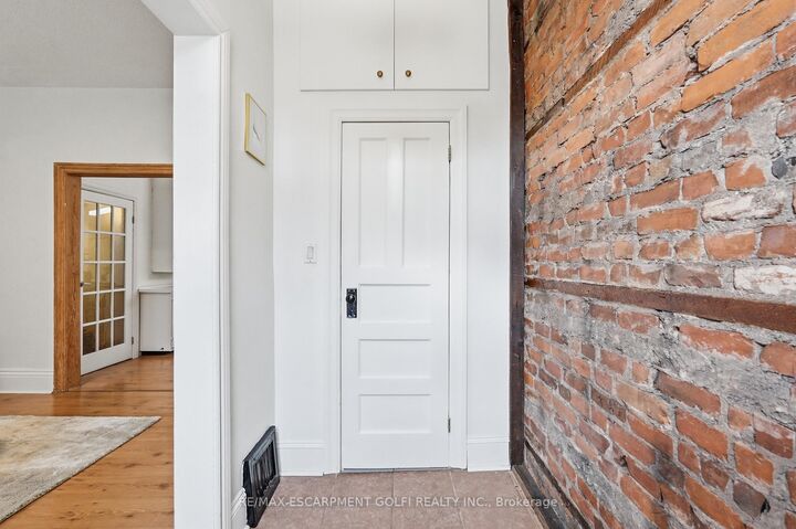 Property Photo: 356 Hughson Street ON L8L 4N1