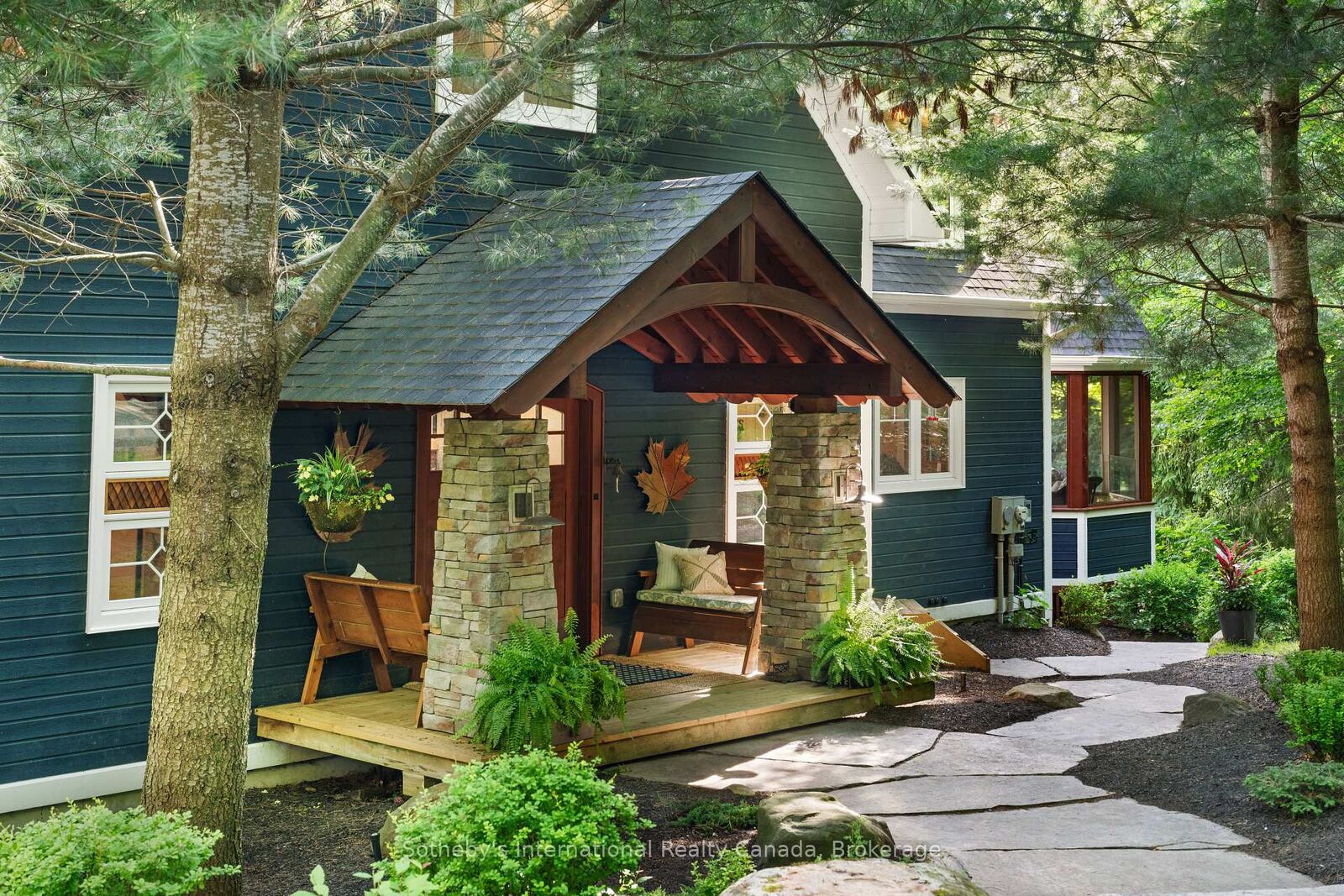 Property Photo:  743 Skyhills Road  ON P1H 2N5 