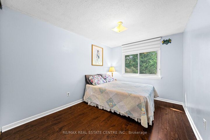 Property Photo:  127 Lowry Square  ON M1B 1N7 