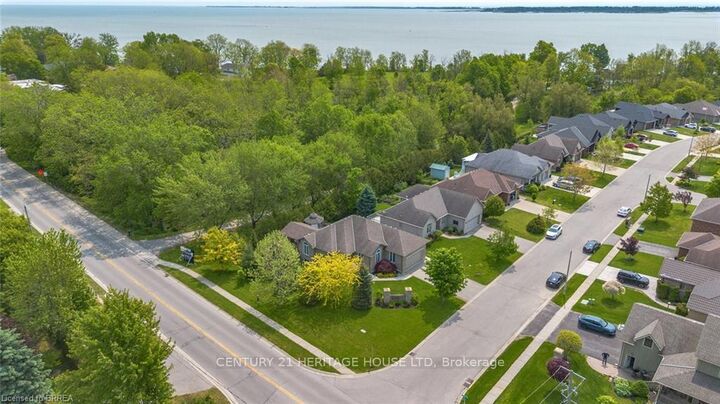 Property Photo: 2 Hunter Drive S ON N0E 1M0