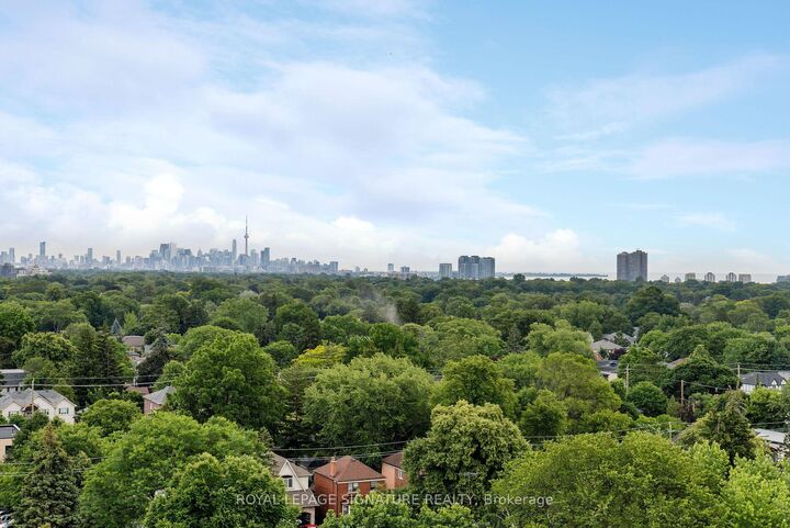 Photo de la propriété: 3391 Bloor Street W 1101 ON M8X 1G3