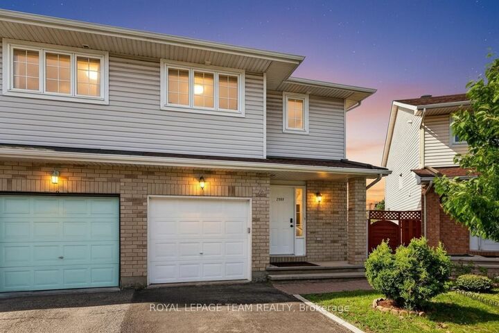 Property Photo: 2859 Millstream Way ON K1T 4A3