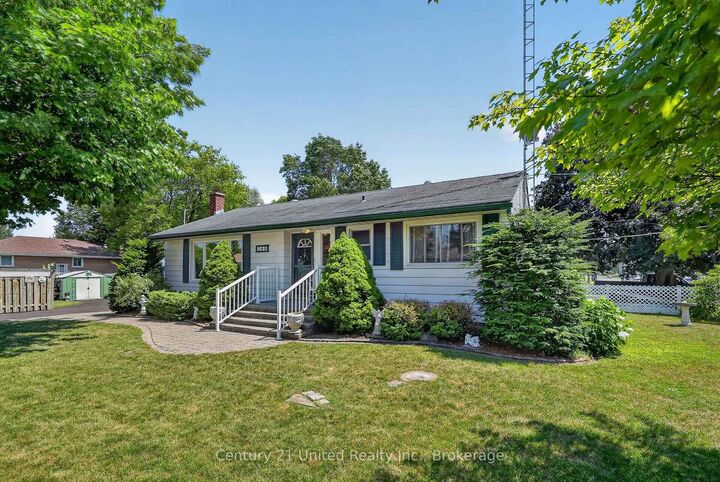 Property Photo: 269 Nickerson Drive ON K9A 1A7