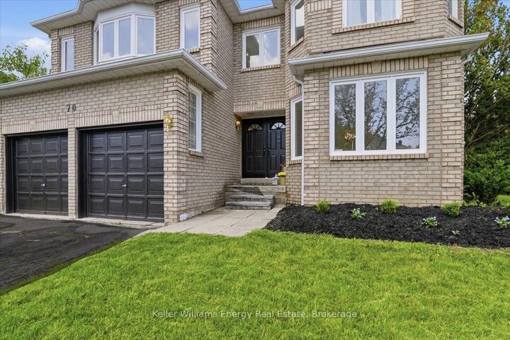 Property Photo: 70 Willowbrook Drive ON L1R 2A8