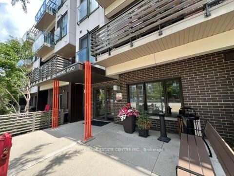 Property Photo:  5005 Harvard Road 307  ON L5M 0W5 