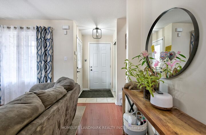 Property Photo:  43 Coleman Drive  ON L4N 0R6 