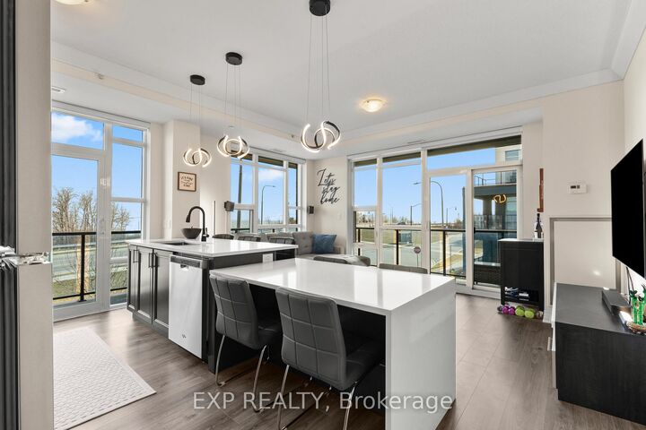 10 Concord Place 209 — photo 1