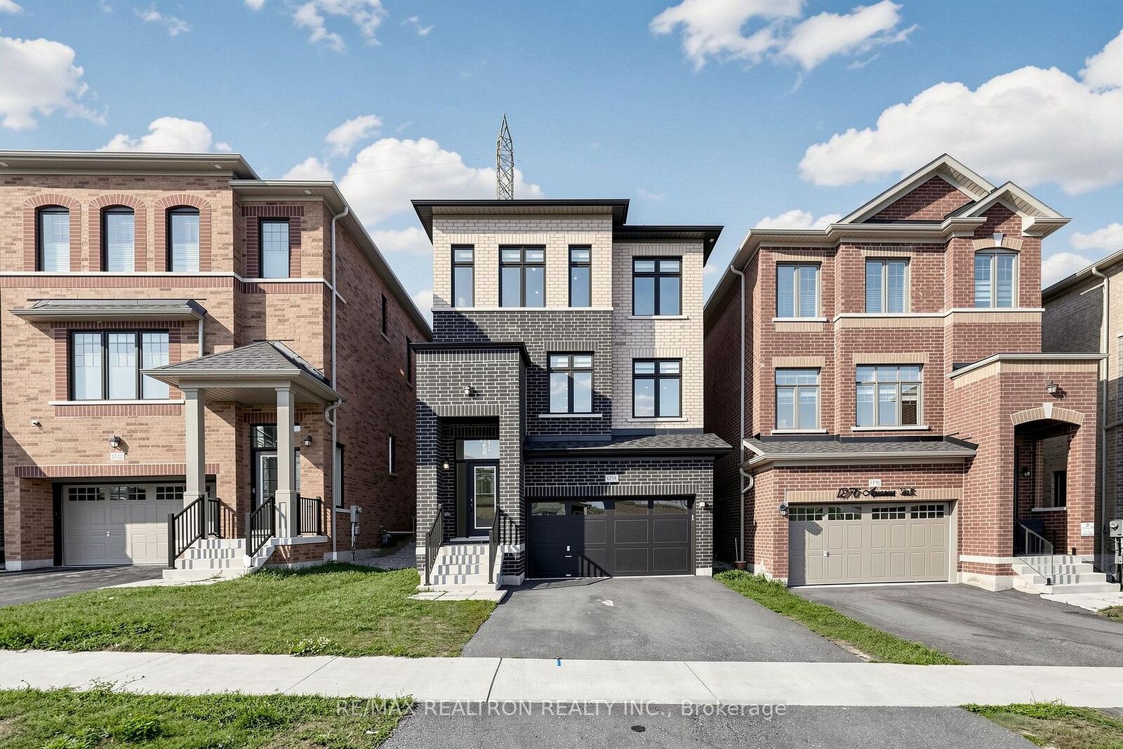 Property Photo: 1274 Aquarius Trail ON L1X 0L9