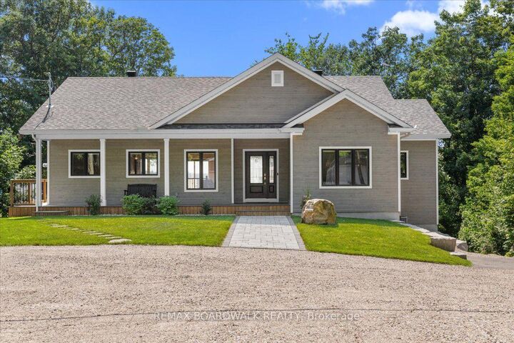 111 Charlie Drive — photo 1