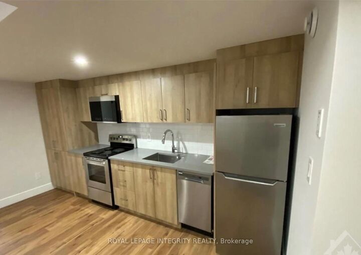 Property Photo: 1400 Mayview Avenue Basement ON K1Z 8H7