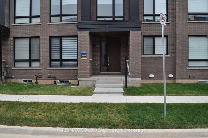 Photo de la propriété: 3118 Perkins Way ON L6H 7Z5