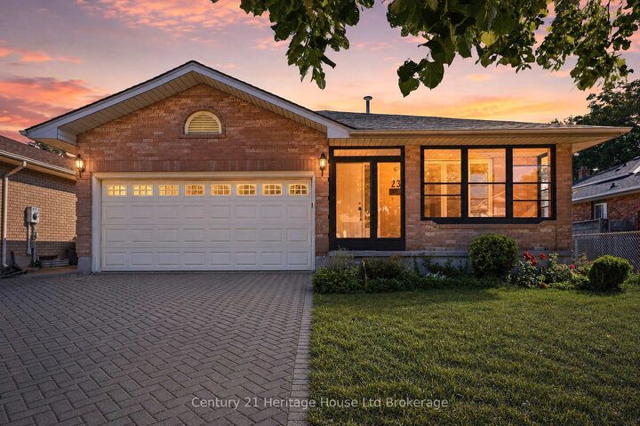 Property Photo: 23 Josselyn Drive ON N6E 3S6