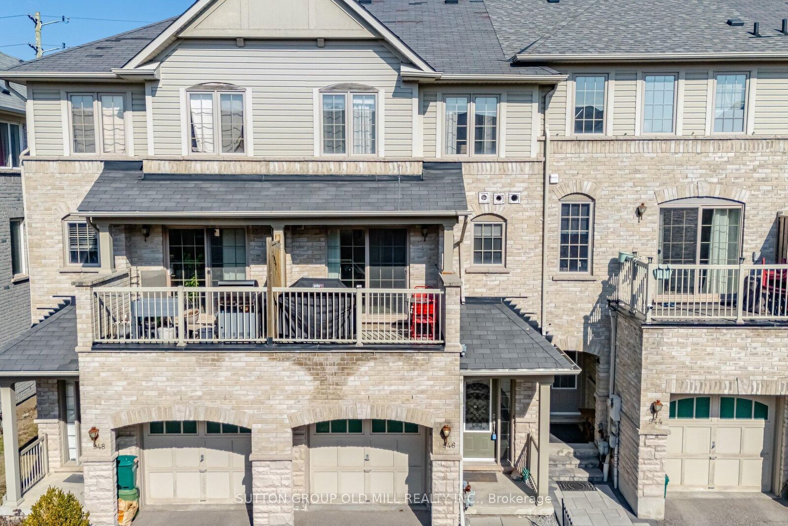 Property Photo:  946 Audley Road N  ON L1Z 0K6 