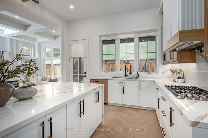 Property Photo: 302 Tuck Drive ON L7L 2R1