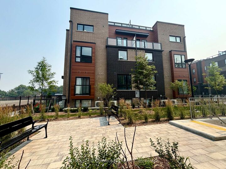 Property Photo: 2-20 Lytham Green Circle 191 ON L3Y 0H3