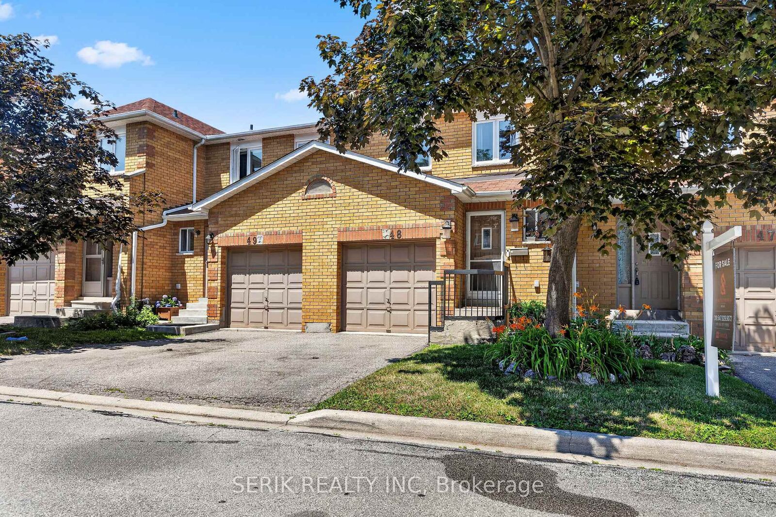Property Photo:  550 Steddick Court 48  ON L5R 3S8 
