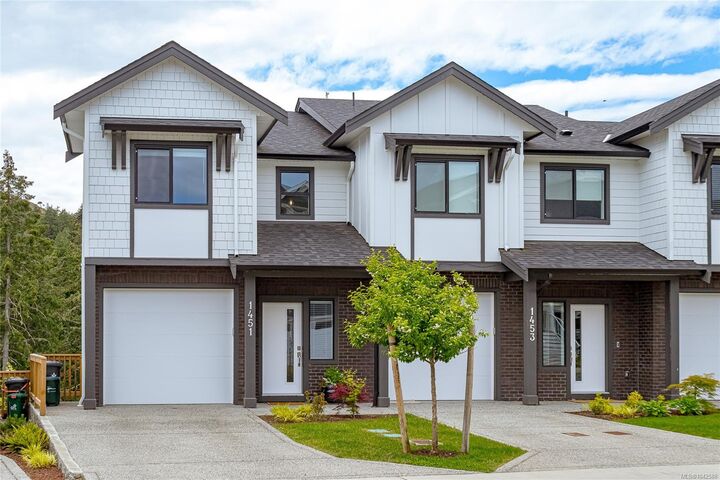 1451 Atlas Dr — photo 1