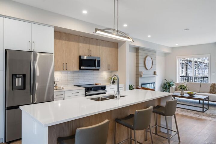 Property Photo: 1203 Arcadiawood Crt BC V9C 0V5