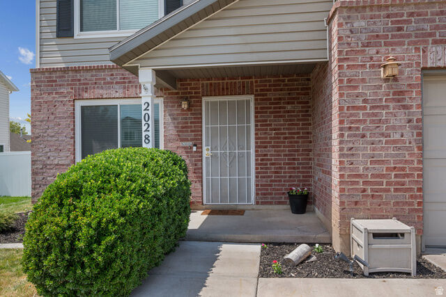 Property Photo: 2028 S 875 E UT 84015