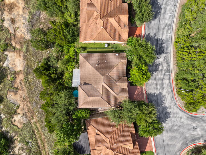 Property Photo: 11912 Mira Vista Way Vh28 TX 78726