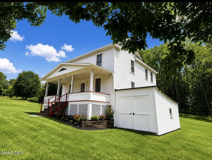 Property Photo:  375 David Street  PA 16651 