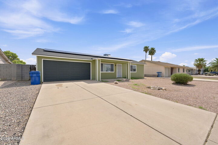 Property Photo:  1126 W Auburn Drive  AZ 85283 