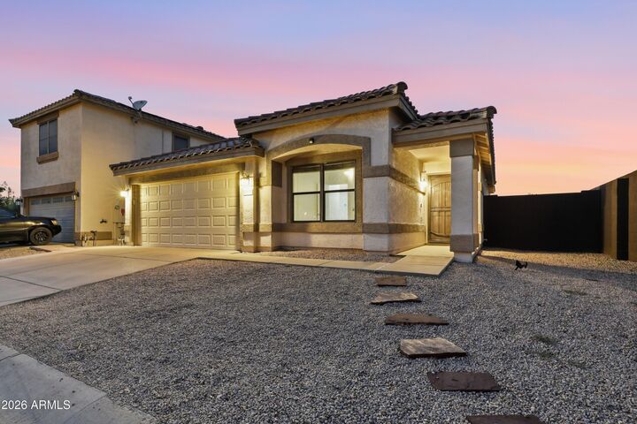Property Photo:  3454 S Chaparral Road  AZ 85119 