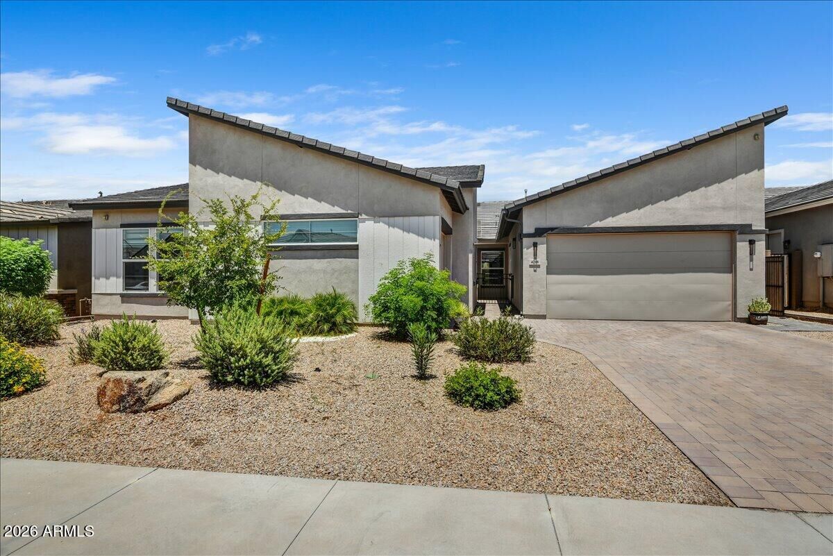 Property Photo: 4218 E Desert Vista Trail AZ 85331