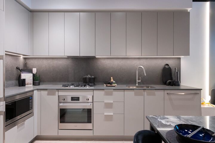 4538 Dawson Street 2010 — photo 1