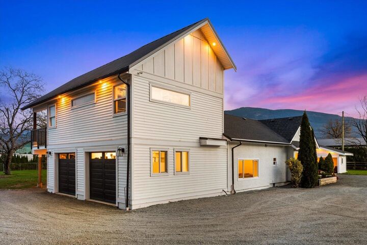 Property Photo: 4990 Boundary Road BC V2R 5J1