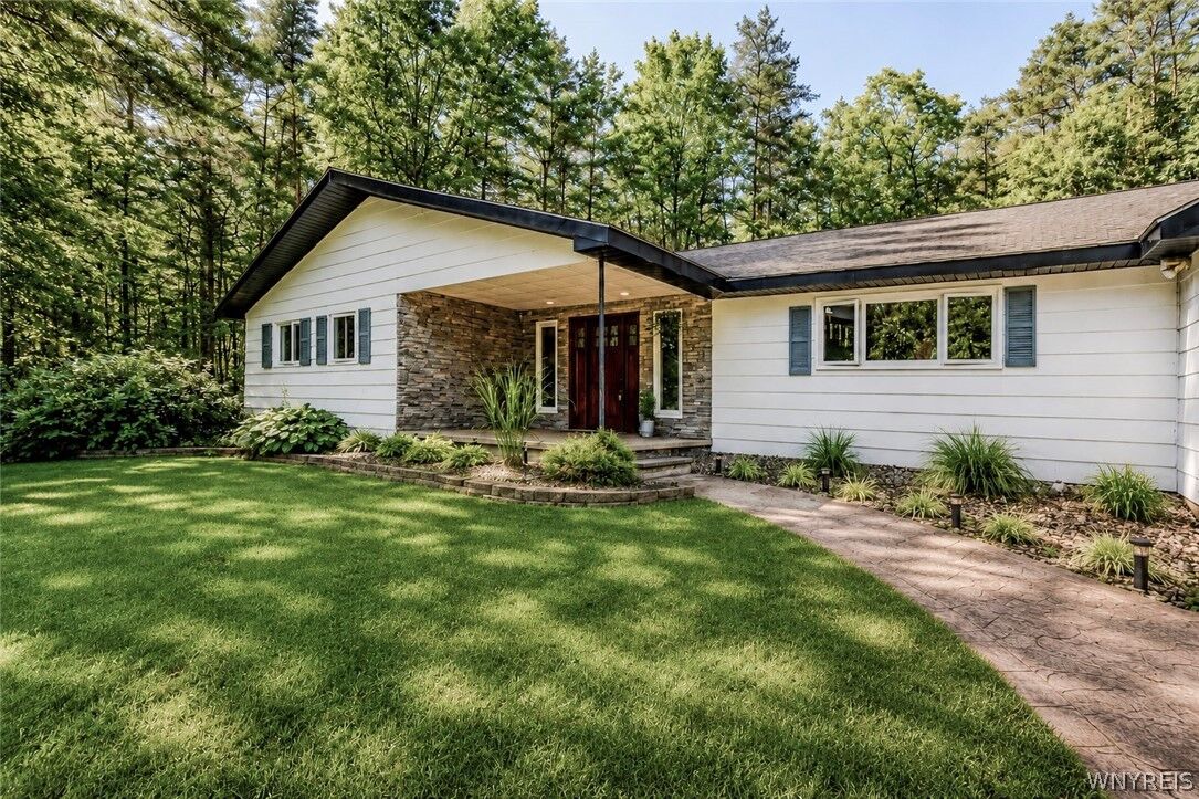 Property Photo:  4137 Chapel Hill Road  NY 14706 