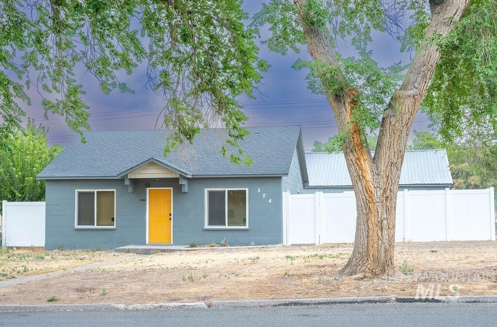 Property Photo:  504 8th Ave. N  ID 83316 