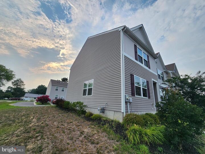 Property Photo: 19 Capricorn Way DE 19934