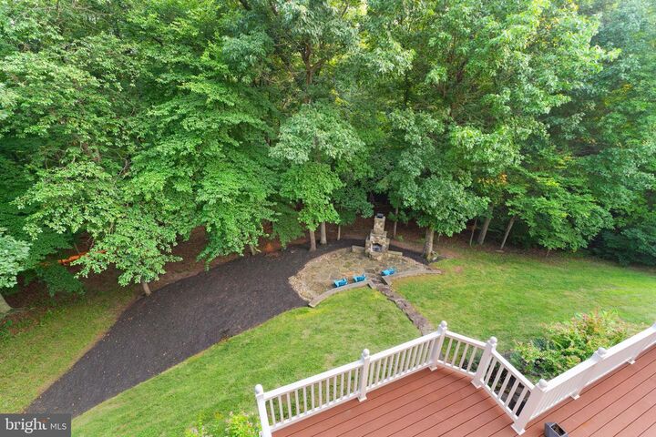 Property Photo: 43261 Overview Place VA 20176