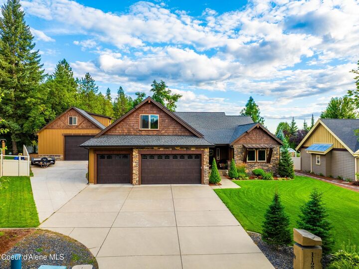 Property Photo: 1122 E Maroon Creek Dr ID 83835