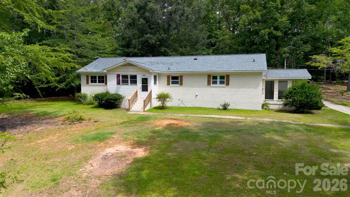 Property Photo: 2117 Emma Circle SC 29720