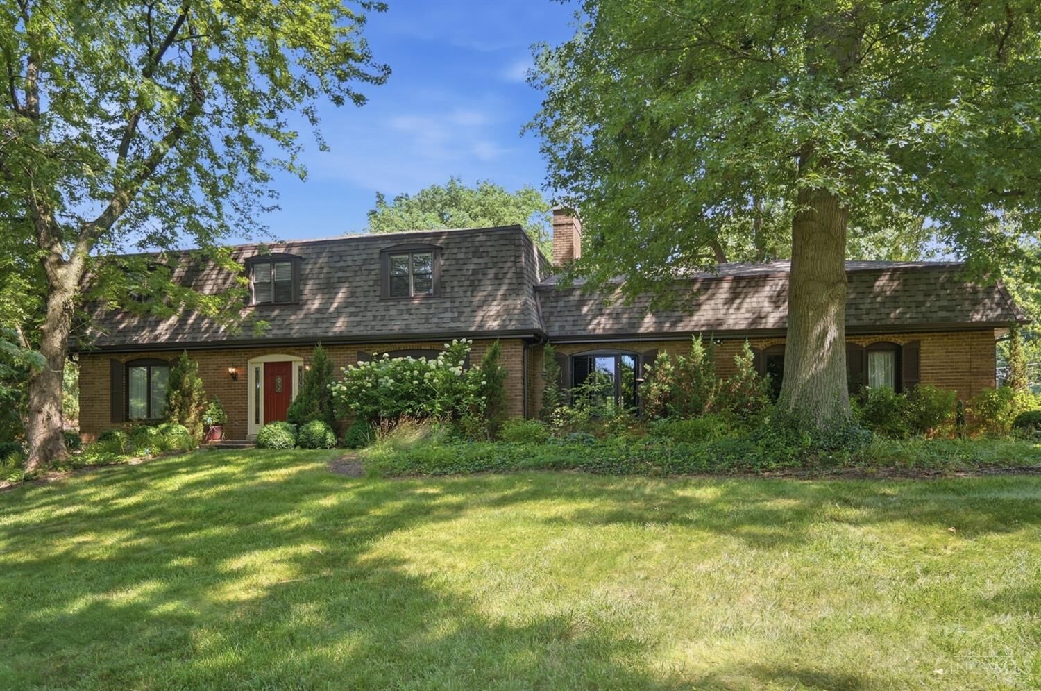 Property Photo: 5362 Palisades Drive OH 45238